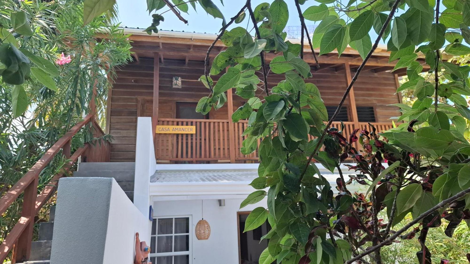 Villa Casa Amancer - sea view, pool&tropical garden Cayo Caulker Exterior foto