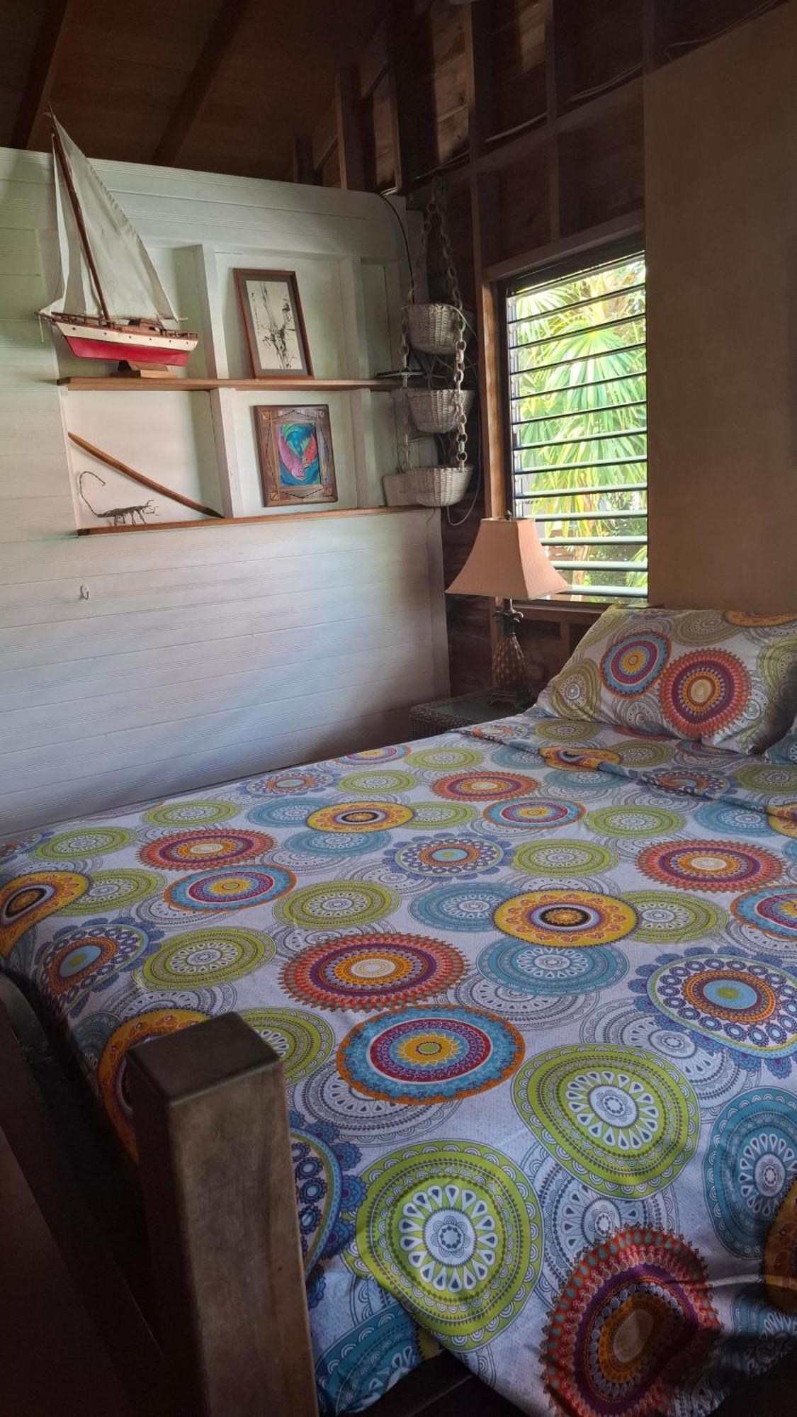 Villa Casa Amancer - sea view, pool&tropical garden Cayo Caulker Exterior foto