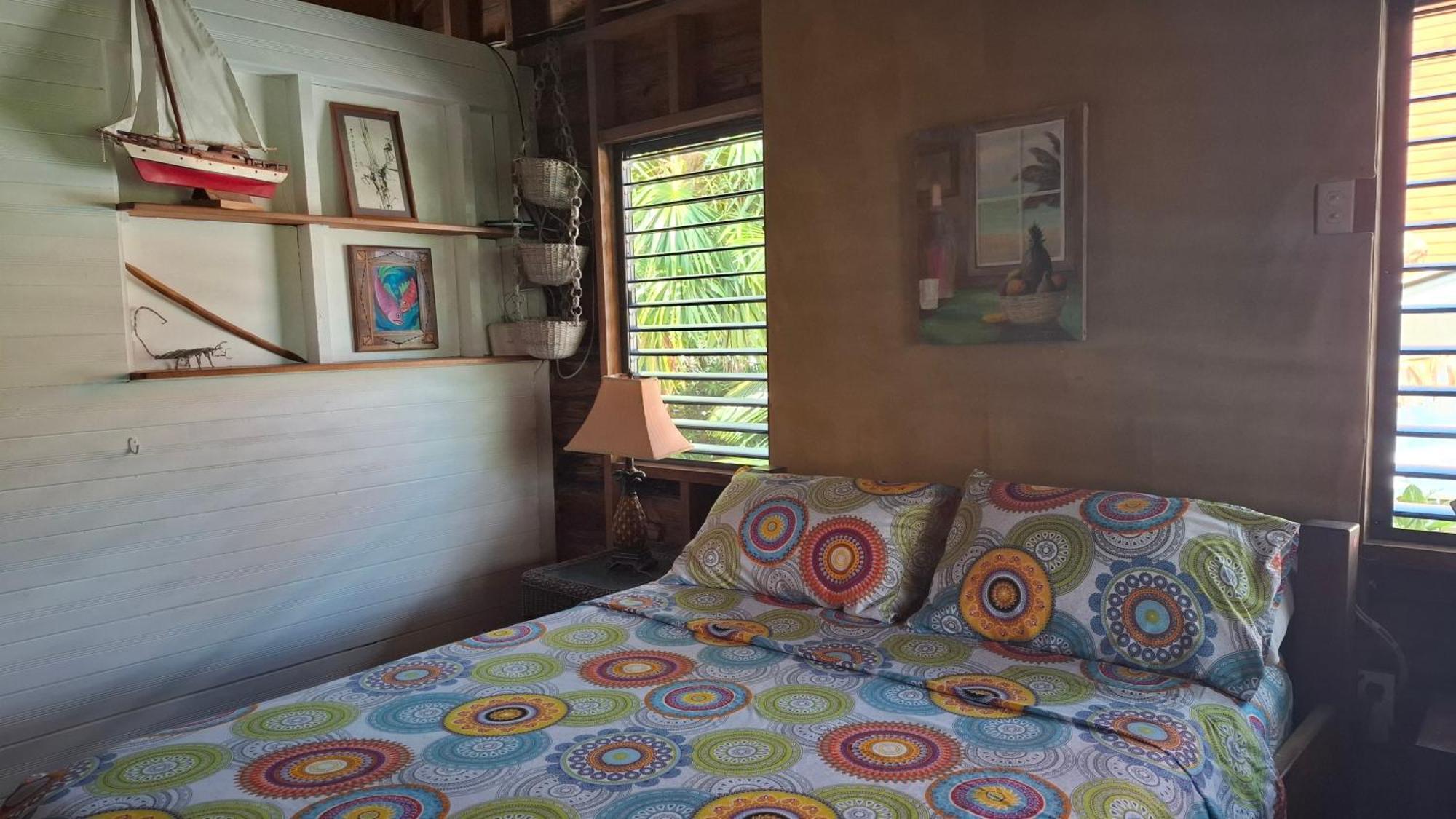 Villa Casa Amancer - sea view, pool&tropical garden Cayo Caulker Exterior foto